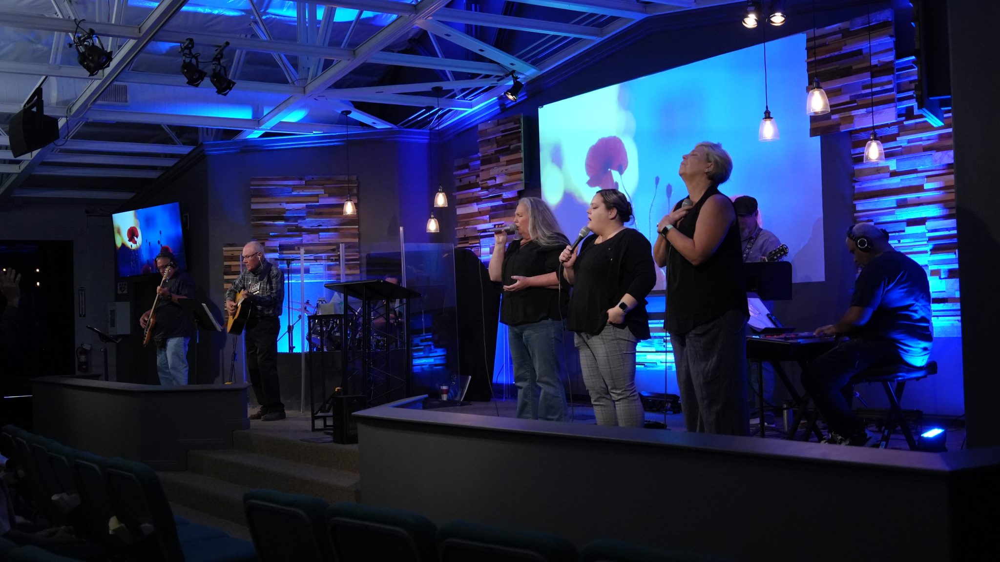 Worship Team – Calvary Chapel Beaumont